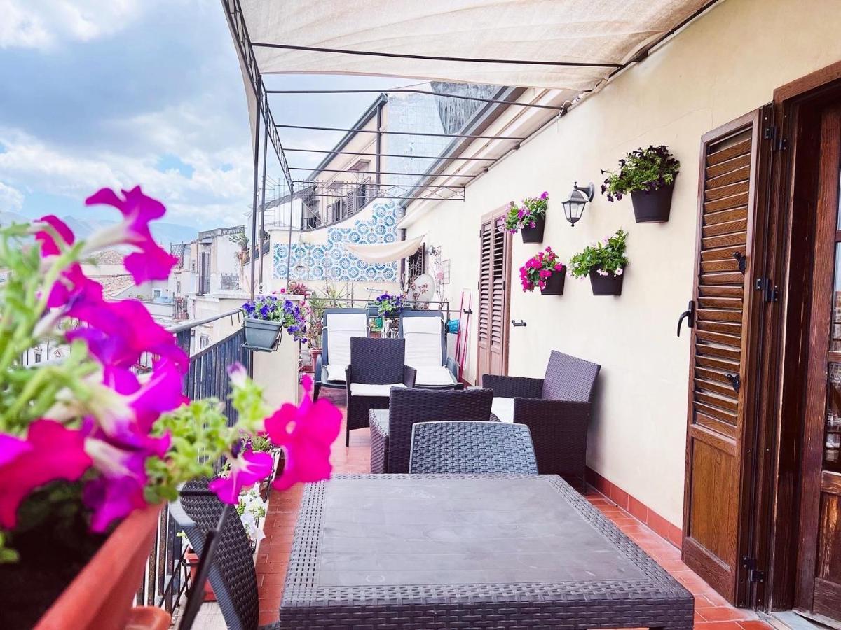Kasa Kala Rooms & Apartments Palermo Bagian luar foto