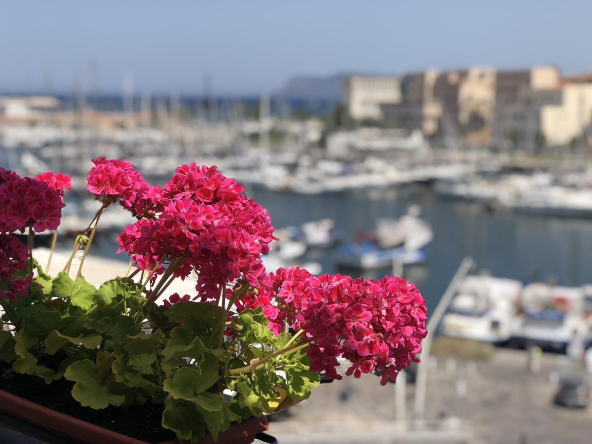 Kasa Kala Rooms & Apartments Palermo Bagian luar foto