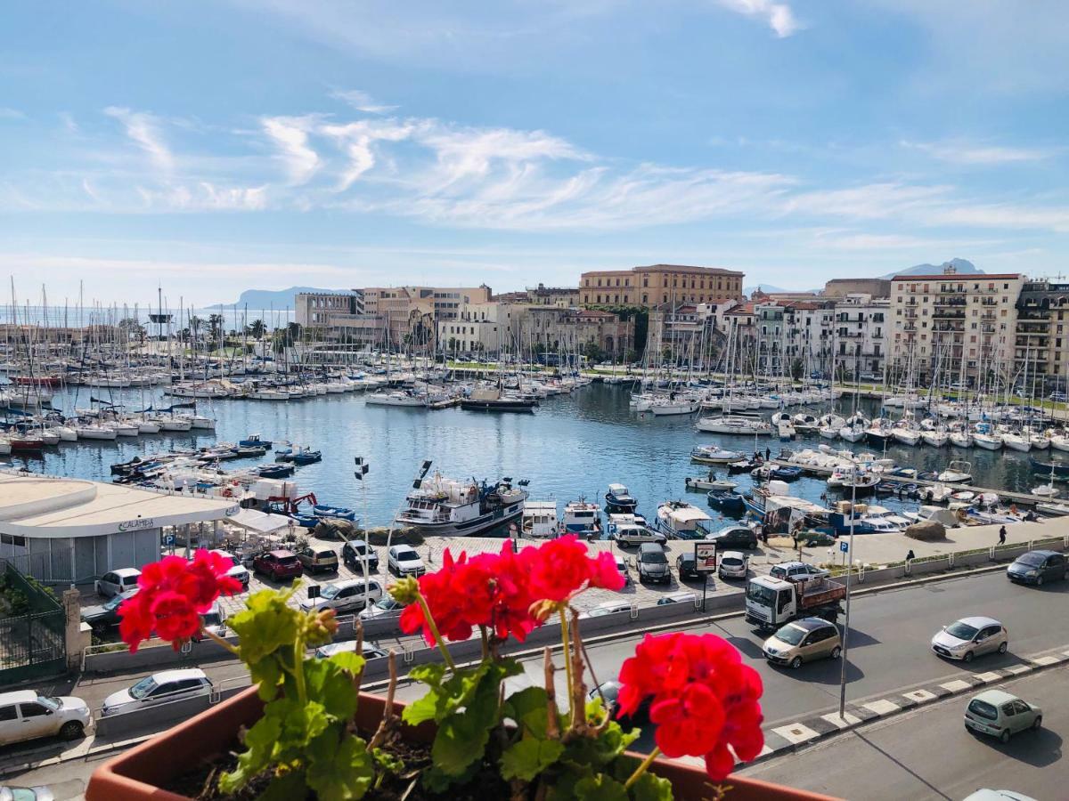 Kasa Kala Rooms & Apartments Palermo Bagian luar foto